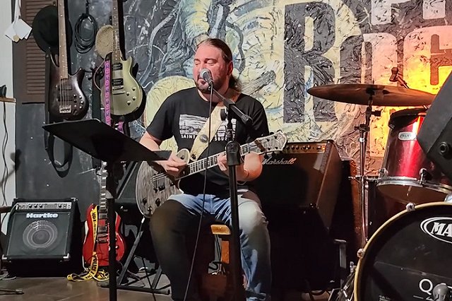 В Екатеринбурге умер известный уральский рокер