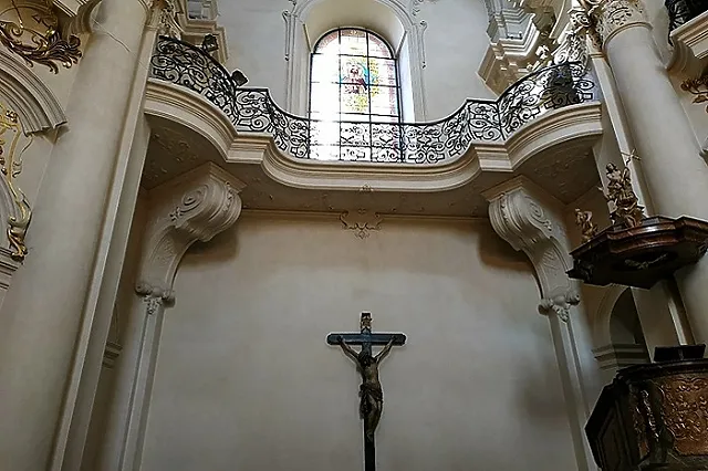 РПЦ запретила веселиться во время 8 Марта