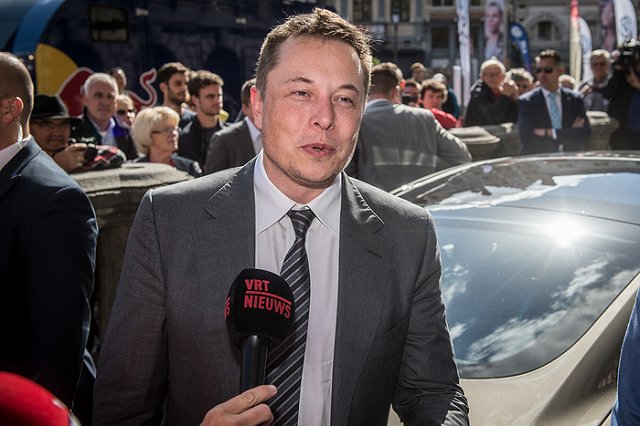 Маск после девяти лет ожидания заполучил домен Tesla.com от фаната Николы Теслы