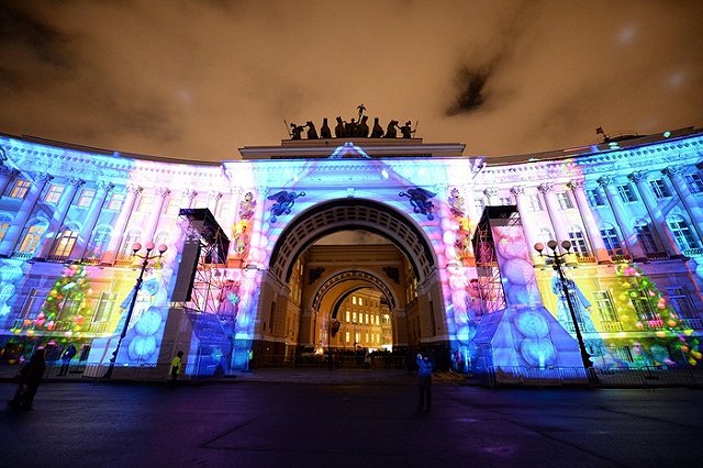 Море света и высокие технологии в Екатеринбурге