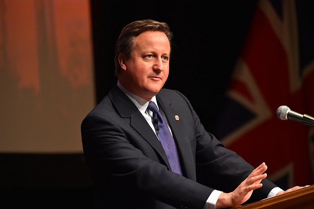 СМИ узнали об уговорах Кэмерона уволить главреда Daily Mail из-за Brexit