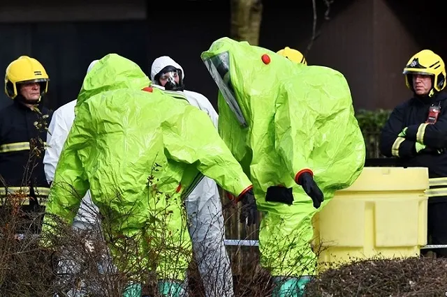 Следы «Новичка» начали искать в общественных туалетах Солсбери