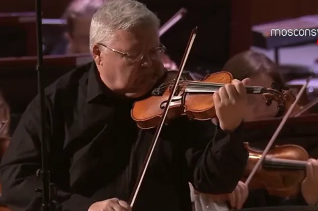 На борту самолета Петербург — Стамбул скончался известный российский музыкант