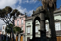 Канарские острова делают ставку на русских туристов