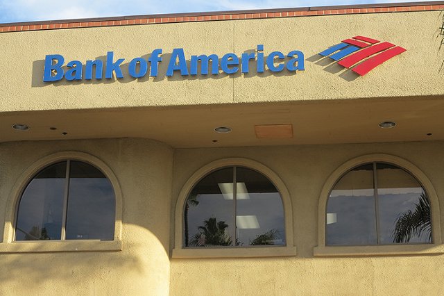 Bank of America предрек отмену антироссийских санкций к 2018 году