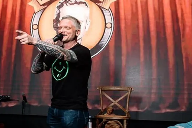 В Москве нашли мертвым известного стендап-комика