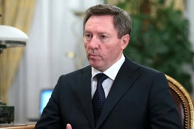 СМИ: Сенатор, подозревавшийся в пьяной езде, написал заявление о сложении полномочий