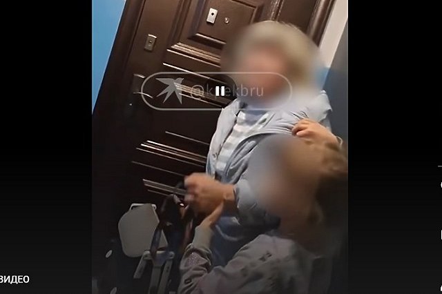 В Екатеринбурге соседка избила годовалую девочку из ненависти к ее отцу