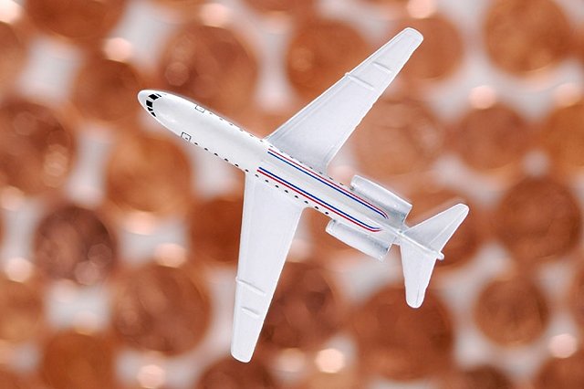 Объем международных чартеров из Москвы упал вдвое