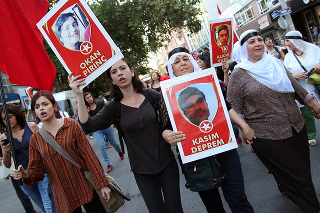 В Турции задержаны почти 600 боевиков ИГ и членов курдской партии