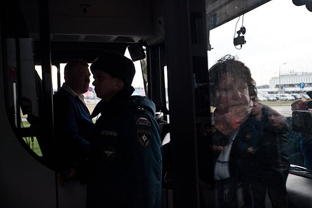 Родственники пассажиров А321 не могут получить их останки