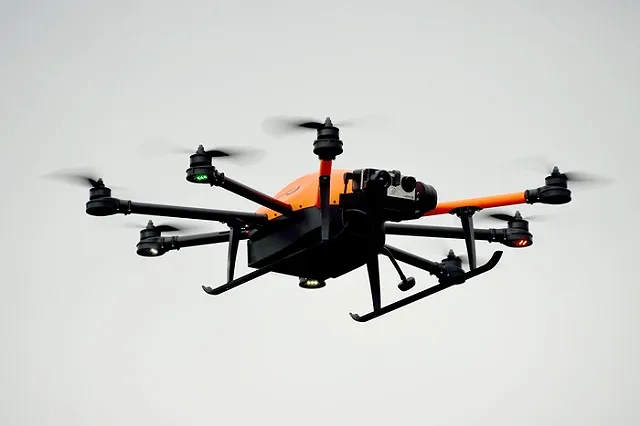 Опасность столкновения с беспилотником проверили на свинине