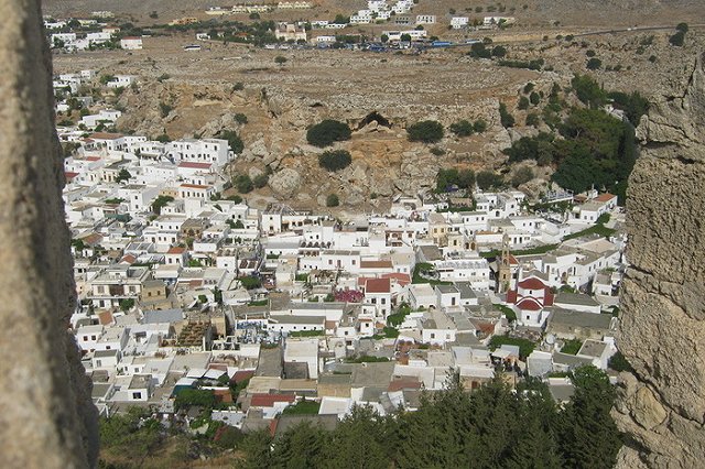 Рейс с острова Родос в Екатеринбург отложен почти на 8 часов