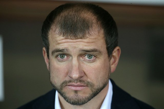 ФК «Урал» намерен взыскать с ушедшего тренера Скрипченко зарплату за три месяца