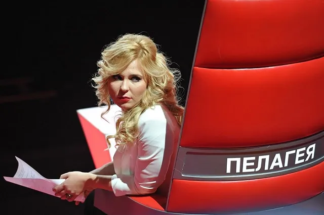 Певица Пелагея родила дочь хоккеисту Ивану Телегину