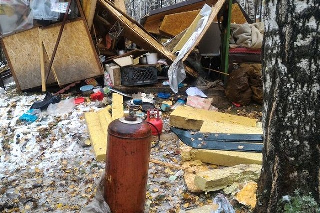 Под Екатеринбургом взлетел на воздух домик рыбака