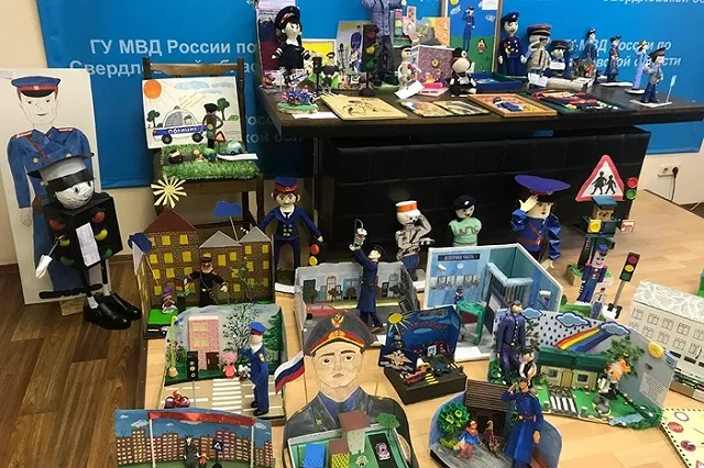 В свердловском главке МВД провели конкурс детского конкурса «Полицейский Дядя Стёпа-2023»