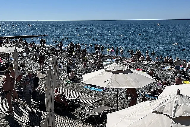 Свердловчанам сообщили, когда в 2026 году не стоит брать отпуск