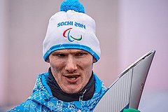 В Паралимпийские деревни с Сочи заехали спортсмены