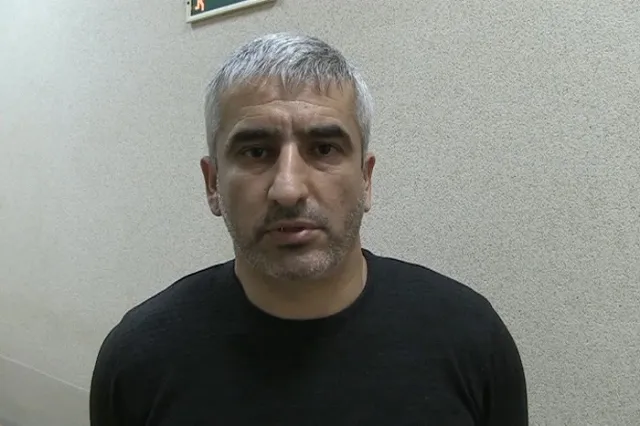 Таксисту, протащившему по Челюскинцев инспектора ГИБДД, дали 12 суток