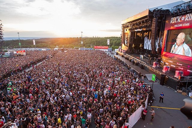 Угроза теракта на рок-фестивале в Германии: задержаны два человека