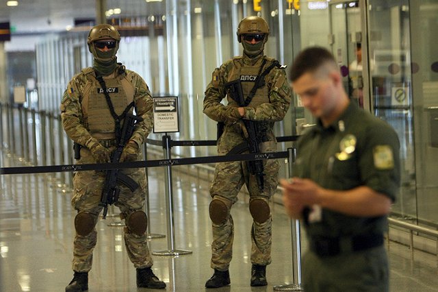 Украинского блогера накажут за восторженные отзывы о Крымском мосте