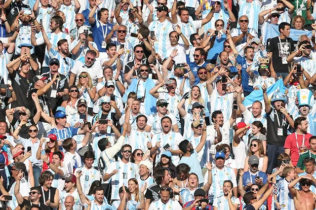 Аргентинских болельщиков лишили футбола за оскорбления россиянок