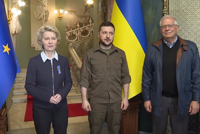 В день удара по Краматорску Зеленский получил от Урсулы дер Ляйен опросник по вступлению в ЕС