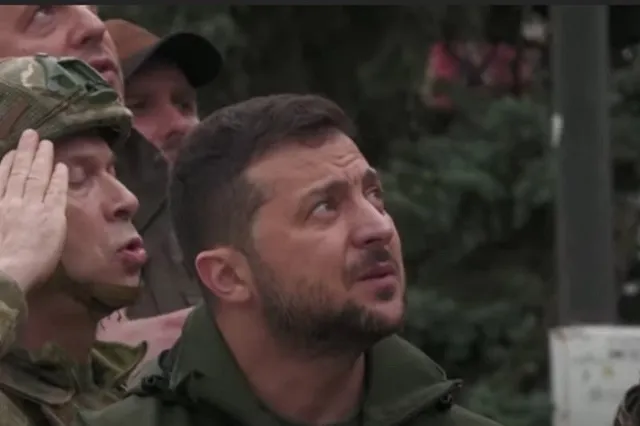 Зеленский призвал НАТО превентивно ударить по России