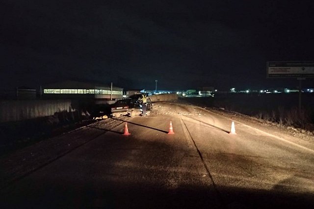 Нашли в машине записку: стало известно, кто погиб в страшном ДТП с самосвалом под Екатеринбургом