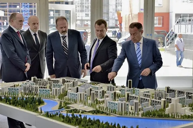 Деньги тысяч дольщиков крупного жилого комплекса в Челябинске украли