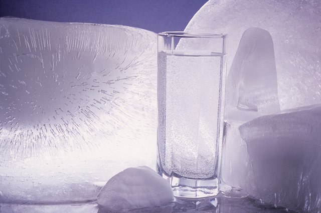 «Проблема есть и её надо решать»: в Свердловской области проверили качество воды