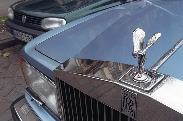 Денег нет: Минфин заблокировал программу продуктовых карточек для малоимущих