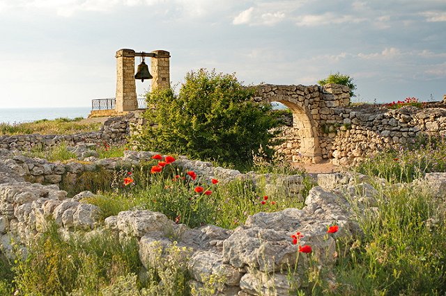 Большие запасы подземных пресных вод обнаружены в Крыму