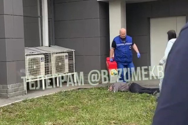 На Новой Сортировке мужчина выпал из окна многоэтажки