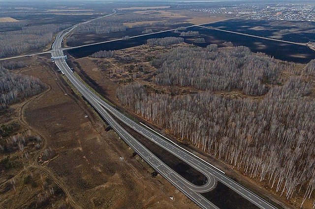 В Свердловской области открыли новый четырёхполосный участок трассы до Тюмени