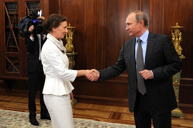 Астахов пожелал «божьей помощи» новому детскому омбудсмену