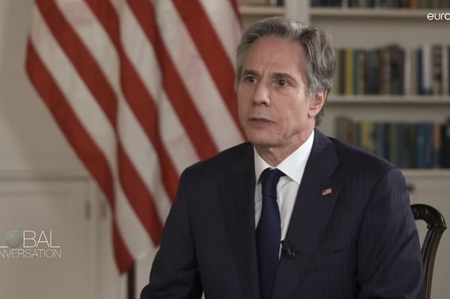 Власти США начали эвакуацию с Украины американских дипломатов