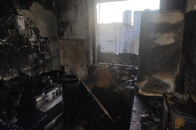 Стала известна личность мужчины, погибшего при пожаре в Екатеринбурге