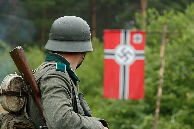 Суд арестовал нижегородца за фотографию в форме унтершарфюрера СС