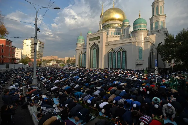 Мусульмане Москвы решили собрать средства для родственников убитой няней девочки