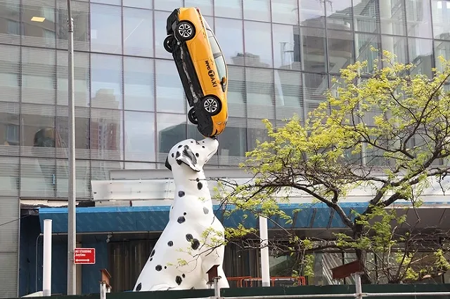 Службы такси посоветовали екатеринбуржцам готовиться к пробкам и росту цен