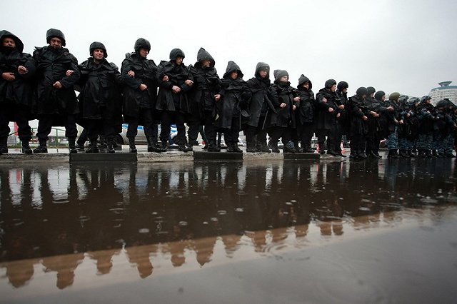 Жириновский пригрозил «Единой России» майданом: «И Росгвардия вам не поможет»