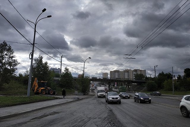 В мэрии Екатеринбурга рассказали о начавшемся ремонте на улице Щербакова