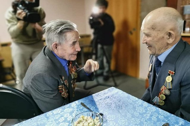 Волонтеры «Дорогами Добра» ответили, не боятся ли они заразить ветеранов коронавирусом в День победы