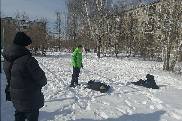 В Сухом Логу осудили двоих подростков, жестоко избивших школьников