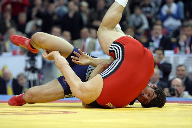 Абдулрашид Садулаев — чемпион мира по вольной борьбе