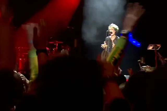 На Украине второй день бьются в истерике по поводу концерта Земфиры