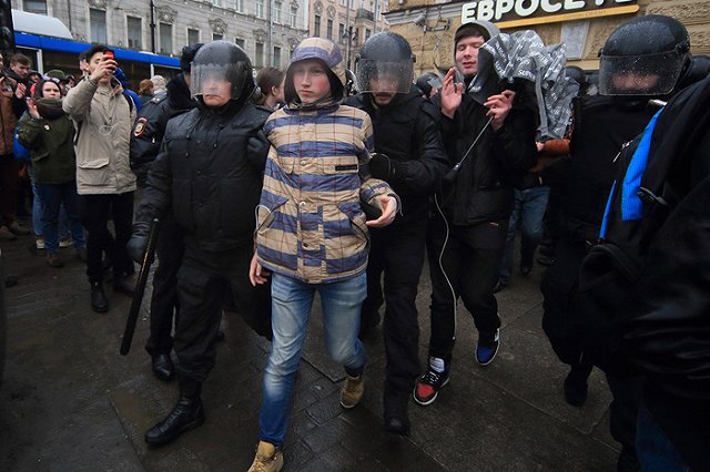 «Дождь» узнал о создании клипа Алисы Вокс по заказу экс-сотрудника Кремля