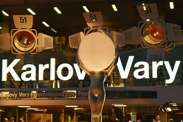 Российский актер Яценко получил приз кинофестиваля в Карловых Варах